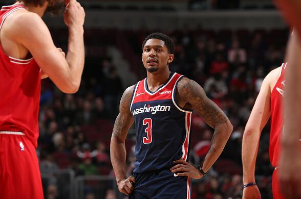 往往依赖于 往往依赖于