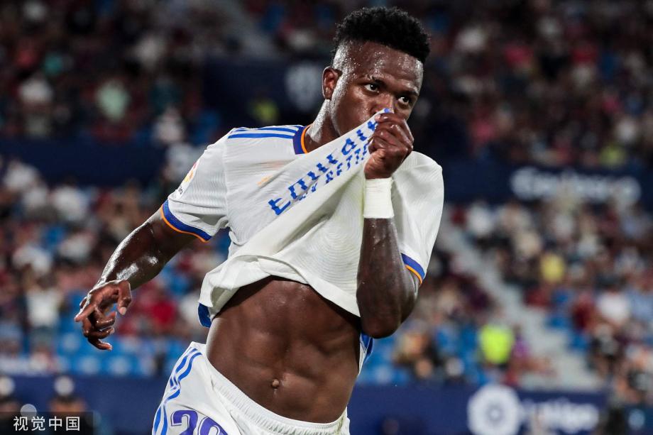 的自信心无 的自信心无