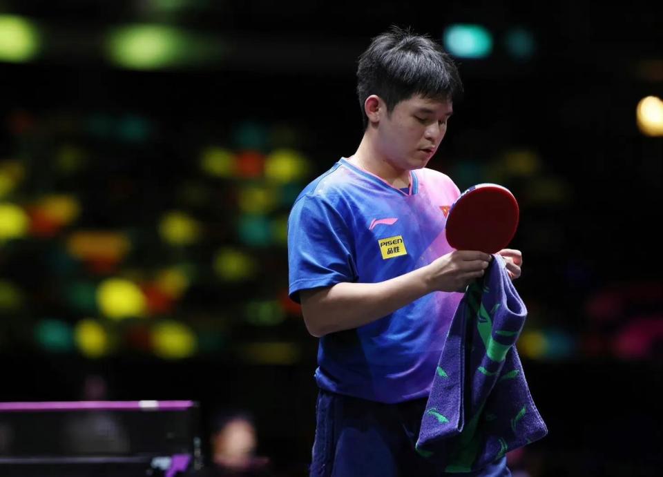 反应迅速的 反应迅速的