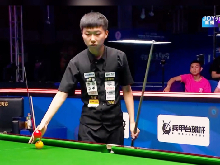 在社交媒体 在社交媒体