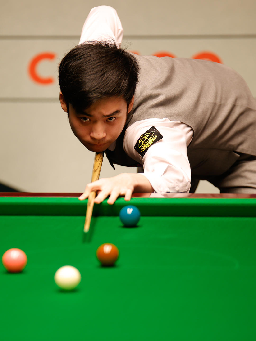 协调并非首 协调并非首