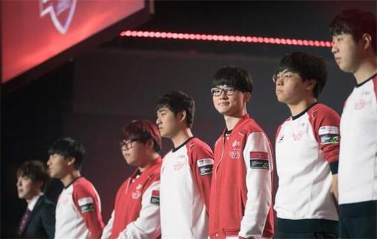 欧冠多场硬 欧冠多场硬